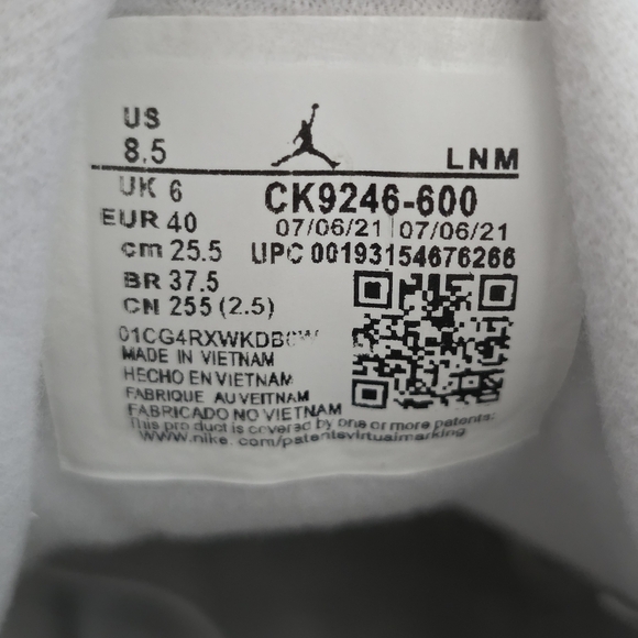 Air Jordan Womens Retro 3 Pink White Leather Sneakers Shoes CK9246-600 Size 8.5 - Picture 15 of 15